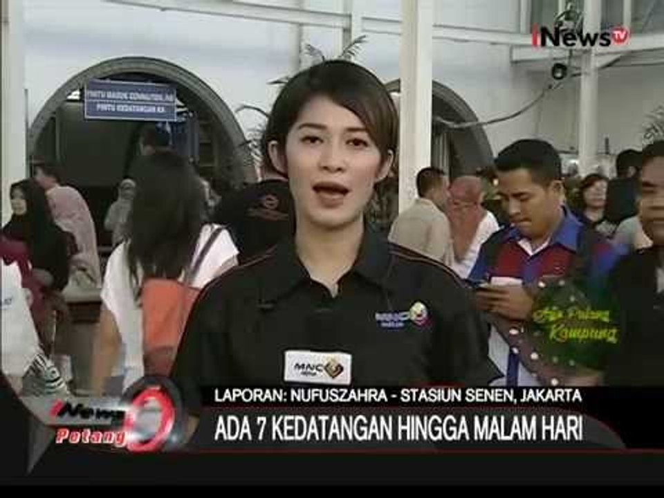 Live Report Arus Balik Lebaran 2015, Kedatangan Di Stasiun Senen Meningkat - iNews Petang 23/07