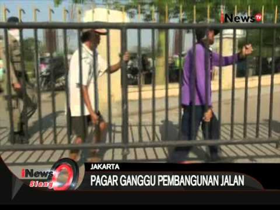 Pagar Mol Ganggu Pembangunan Jalan Non Tol Di Bongkar Paksa Petugas - iNews Siang 28/07