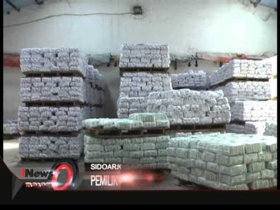 Polisi Grebeg Gudang Garam, Diduga Terlibat Kartel Garam Impor, Sidoarjo - iNews Malam 26/08