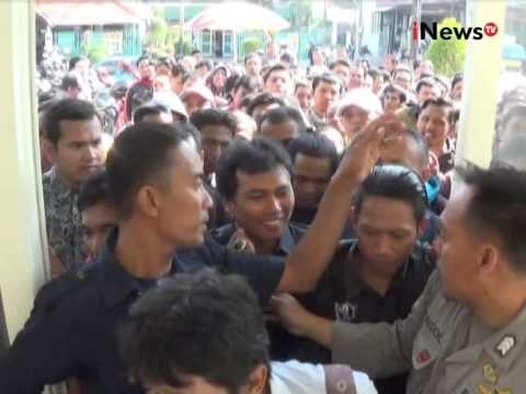 Pesepak Bola Ganti Profesi, 12 Pemain Timnas Gabung Ke TNI - iNews Petang 10/09