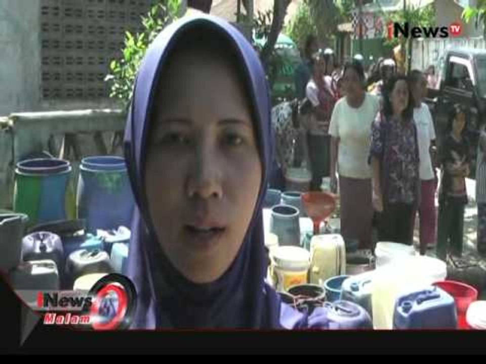 Krisis Air Bersih, Petugas Kepolisian Bagian Air Bersih Di Kab. Bandung Barat - iNews Malam 27/09