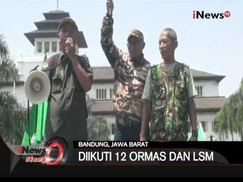 Tolak Konsesi Keluarga Korban PKI, Ormas Dan LSM Bandung Gelar Unjuk Rasa - iNews Siang 30/09