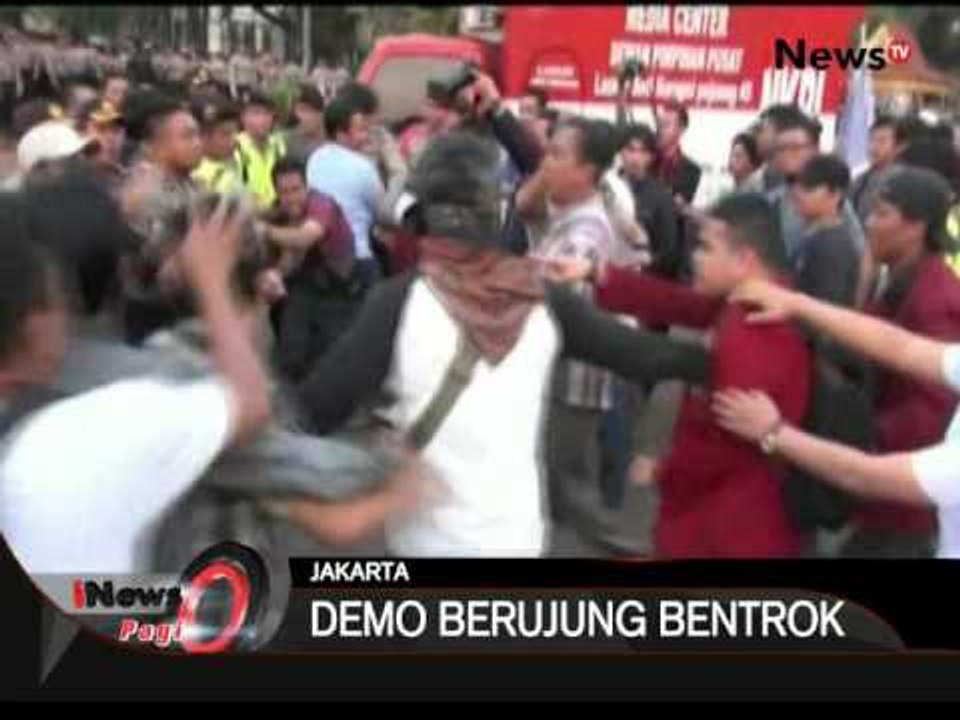 Minta Jokowi - JK Turun, Unjuk Rasa Di Depan Istana Diwarnai Bentrok - iNews Pagi 01/10