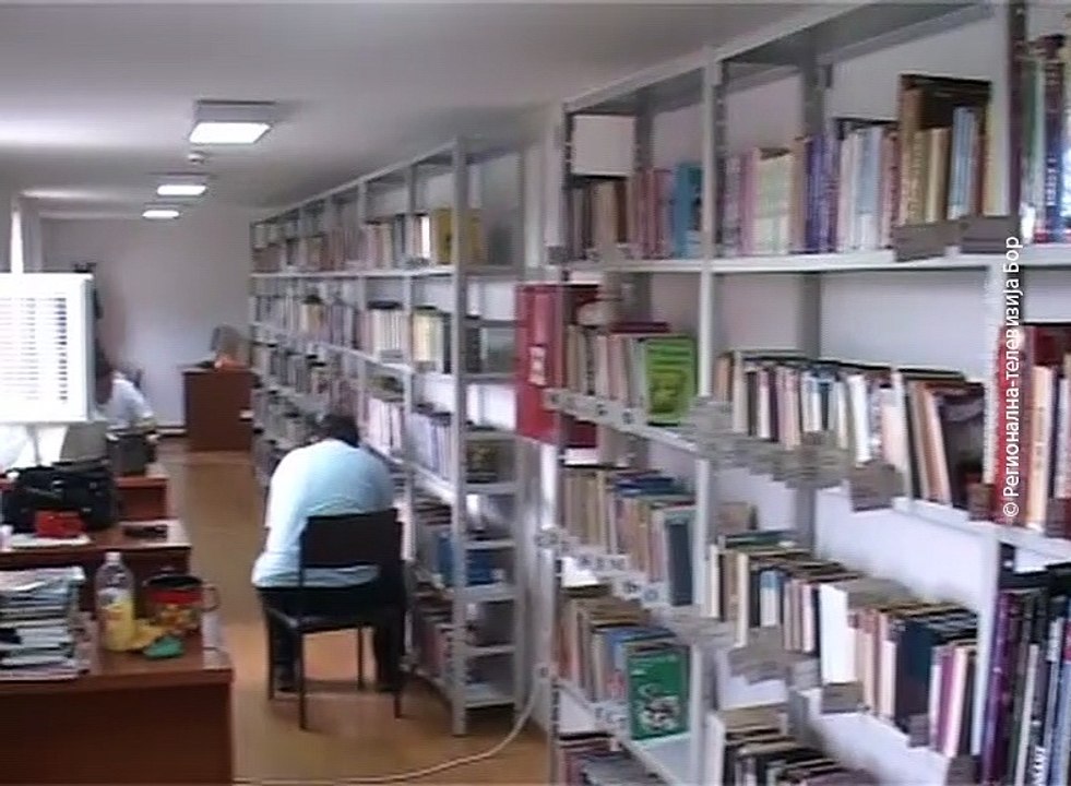 Ubrzano sređivanje Doma kulture u Kotlujevcu, 10. jul 2018. (RTV Bor)