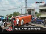 Kereta Api Tabrak Mini Bus 3 Orang Tewas - iNews Pagi 19/10