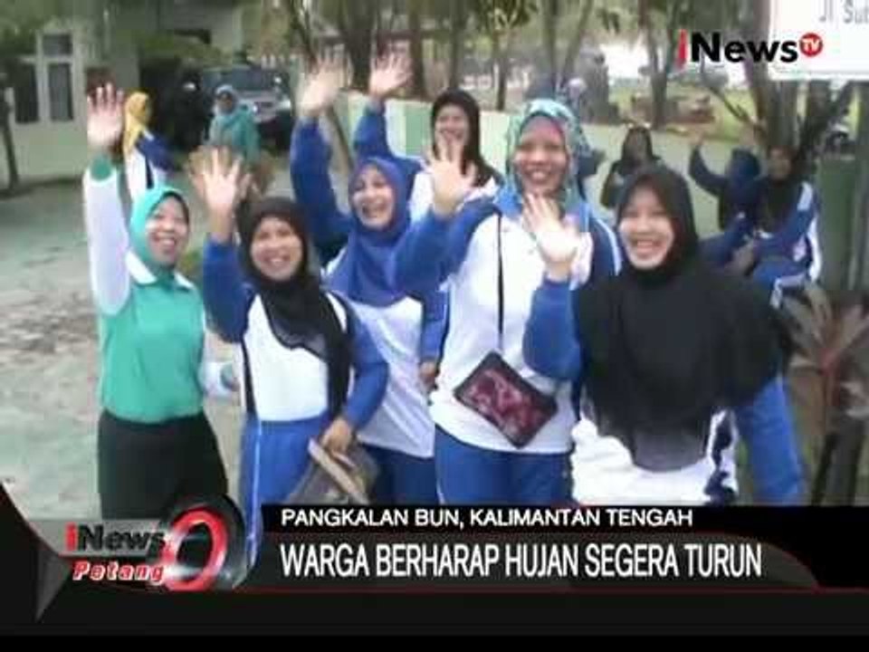 Pasca Hujan Deras Riau Kabut Asap Mulai Menipis, Warga Senang - iNews Petang 30/10