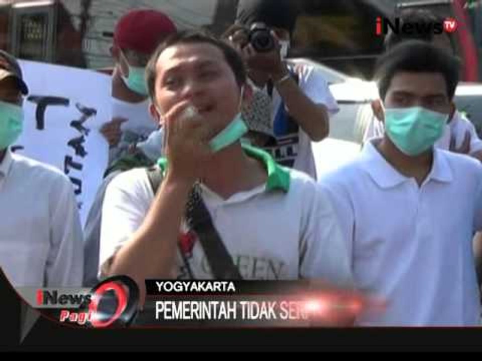Mahasiswa Sumatera Dan Kalimantan  Demo Di Perempatan Tuguh Putih - iNews Pagi 02/11