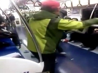 Kore metrosunda sigara içmek yasaktır kavgası