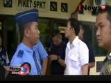 Adu Jotos antara Calon Penumpang dengan Petugas Bandara di Deli Serdang, Sumut - iNews Siang 05/11