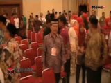 Ratusan Warga Adakan Nobar Debat Publik Calon Bupati Ponorogo - iNews Pagi 19/11