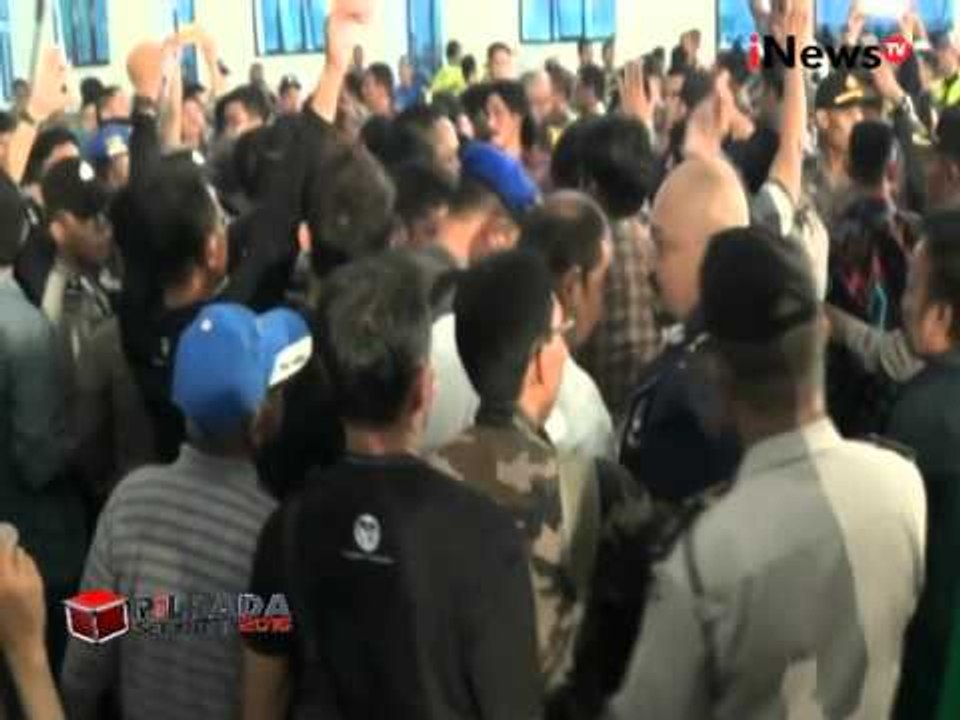 Debat Calon Bupati Cianjur Berakhir Bentrok Antar Pendukung - iNews Pagi 26/11