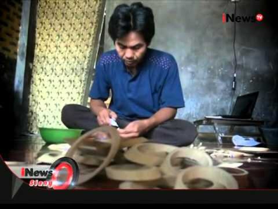 Indahnya Seni Kaligrafi Yang Terbuat Dari Limbah Bambu Di Jombang, Jatim - iNews Siang 02/12