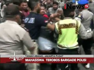 Inilah Bentrokan Polisi Dengan Mahasiswa Papua Di HI - Jakarta Today 01/12