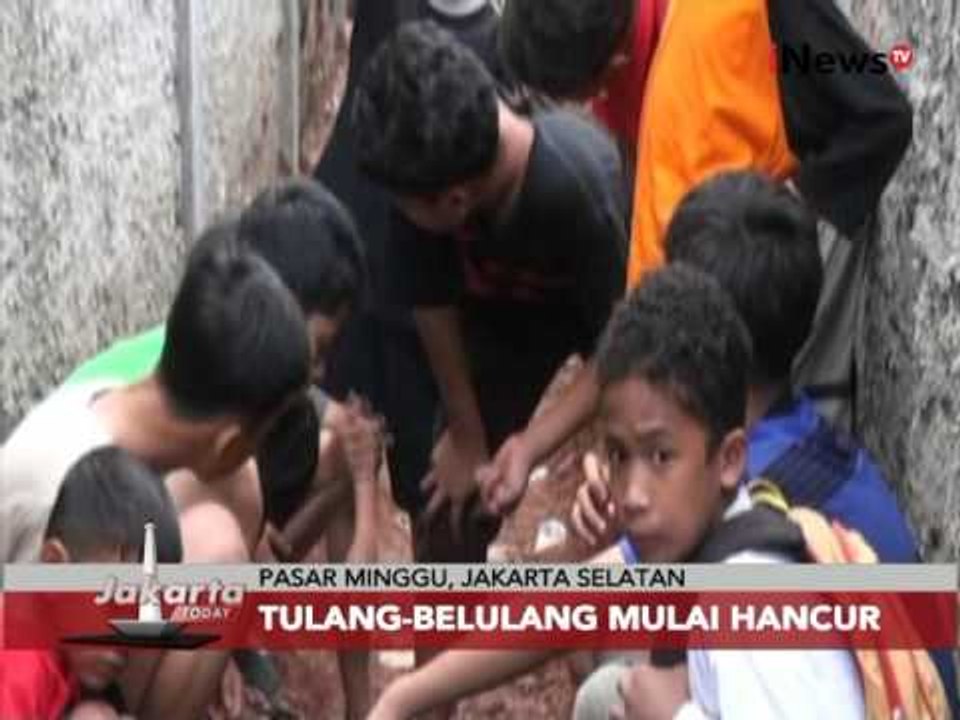 Warga Kebagusan Dua Digegerkan Penemuan Kain Putih Berisi Tulang Belulang - Jakarta Today 15/12