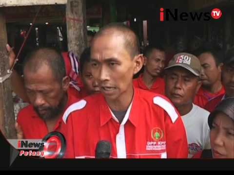 Pedagang Pasar Menentang Tindakan Pengangkutan Secara Paksa Oleh Satpol PP - iNews Petang 22/12