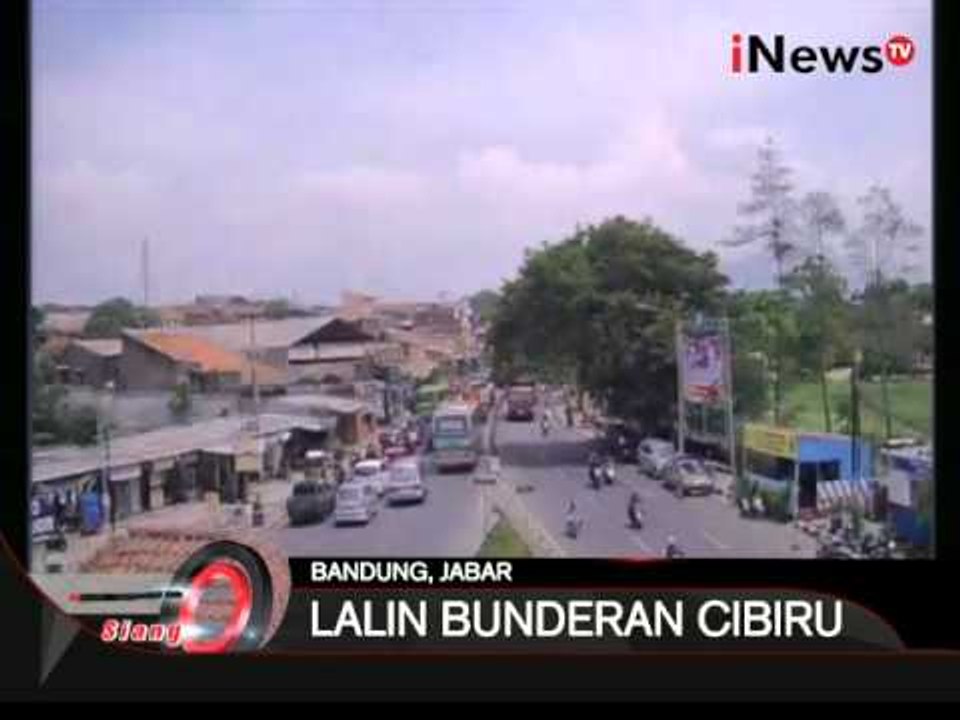 Pantauan Arus Lalu Lintas Di Bundaran Cibiru - iNews Siang 24/12