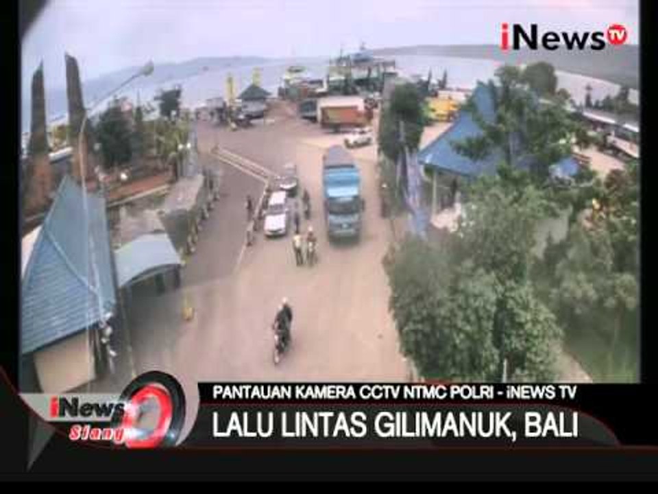 Pantauan Arus Lalu Lintas Di Pelabuhan Gilimanuk, Bali - iNews Siang 24/12