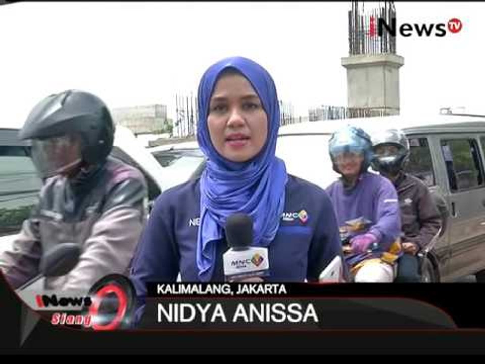 Live Report : Kondisi Arus Lalu Lintas Di Kalimalang - iNews Siang 24/12