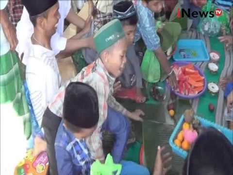 Perayaan Maulid Nabi Di Bangkalan, Ada Tradisi Berebut Uang - iNews Siang 24/12