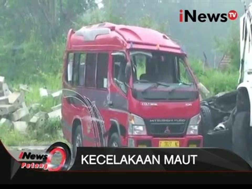 Kecelakaan Maut Diduga Disenggol Kendaraan Lain Dari Belakang - iNews Petang 28/12
