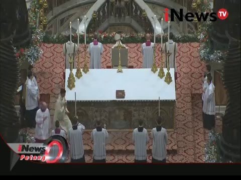Paus Fransiskus Pimpin Misa Malam Natal Di Vatikan - iNews Petang 25/12