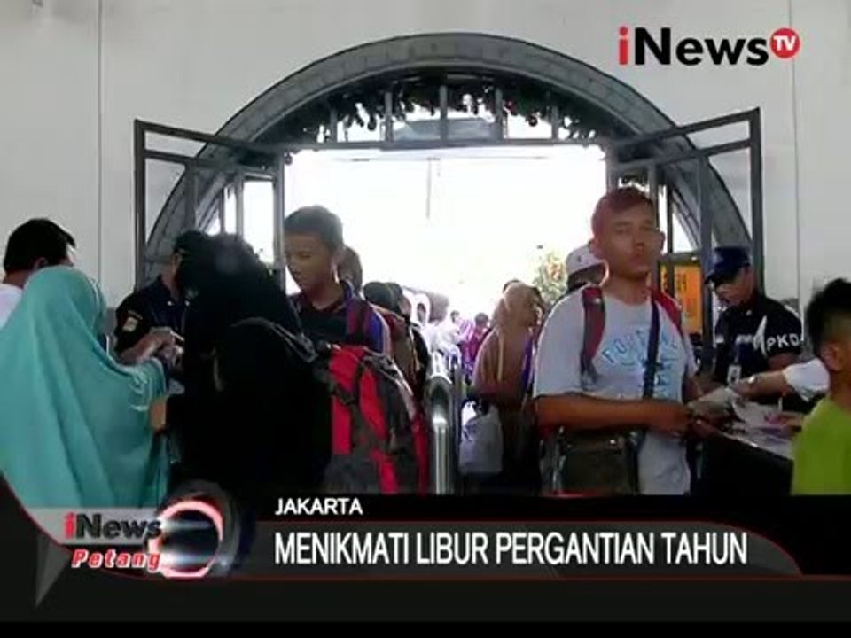 Stasiun Gambir Terus Di Padati Penumpang Di Awal Tahun - iNews Petang 01/01