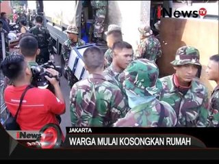Kodam Jaya memberikan uang kerohiman untuk warga komplek zeni - iNews Pagi 18/01
