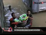 Bayi dievakuasi menggunakan bak mandi saat banjir di Pali - iNews Malam 20/01