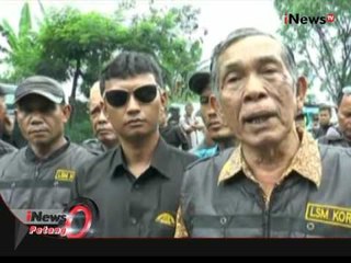 Descargar video: Kontrak TPA habis, Warga Kab. Bogor kembali usir truk sampah Pemkot Bogor - iNews Petang 25/01