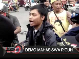 Video herunterladen: Tuntut oknum bendahara Diknas, unjuk rasa mahasiswa di Gowa berakhir ricuh - iNews Malam 01/02