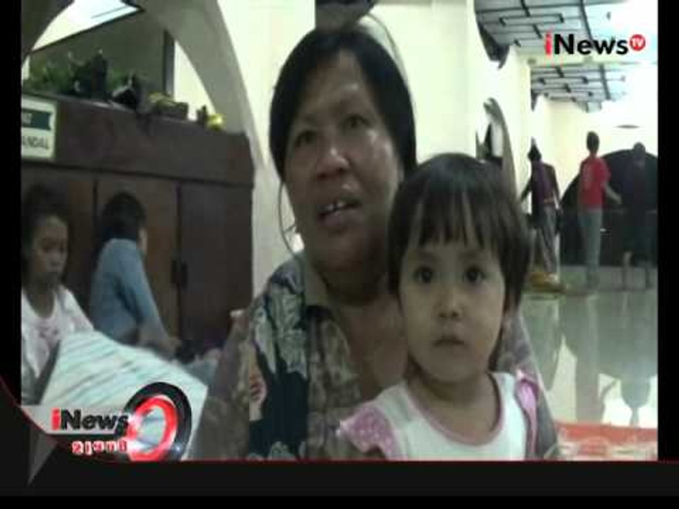 Ratusan pengungsi banjir di Pekalongan kedinginan dan mulai terserang penyakit - iNews Siang 02/02