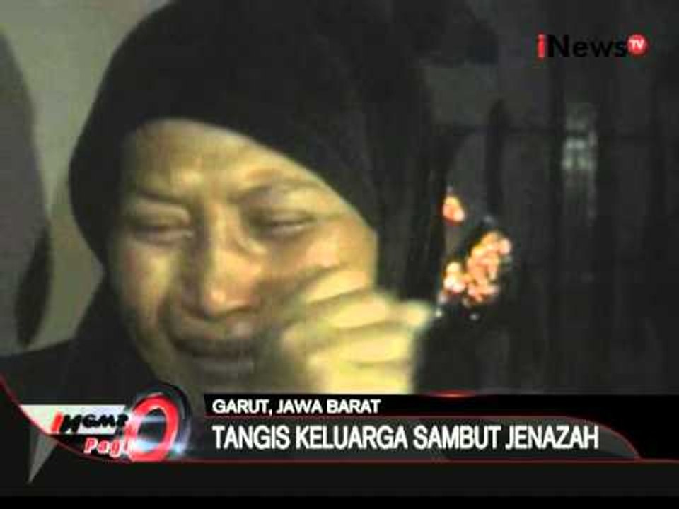 Isak tangis mewarnai kedatangan Jamalludin, di Garut, Jabar - iNews Pagi 08/02