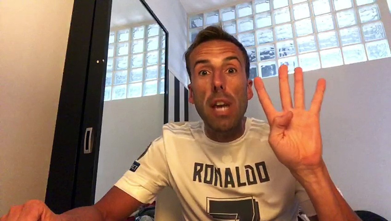 Álvaro Okjeda: Adiós Dios, gracias Dios