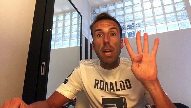 Álvaro Okjeda: Adiós Dios, gracias Dios