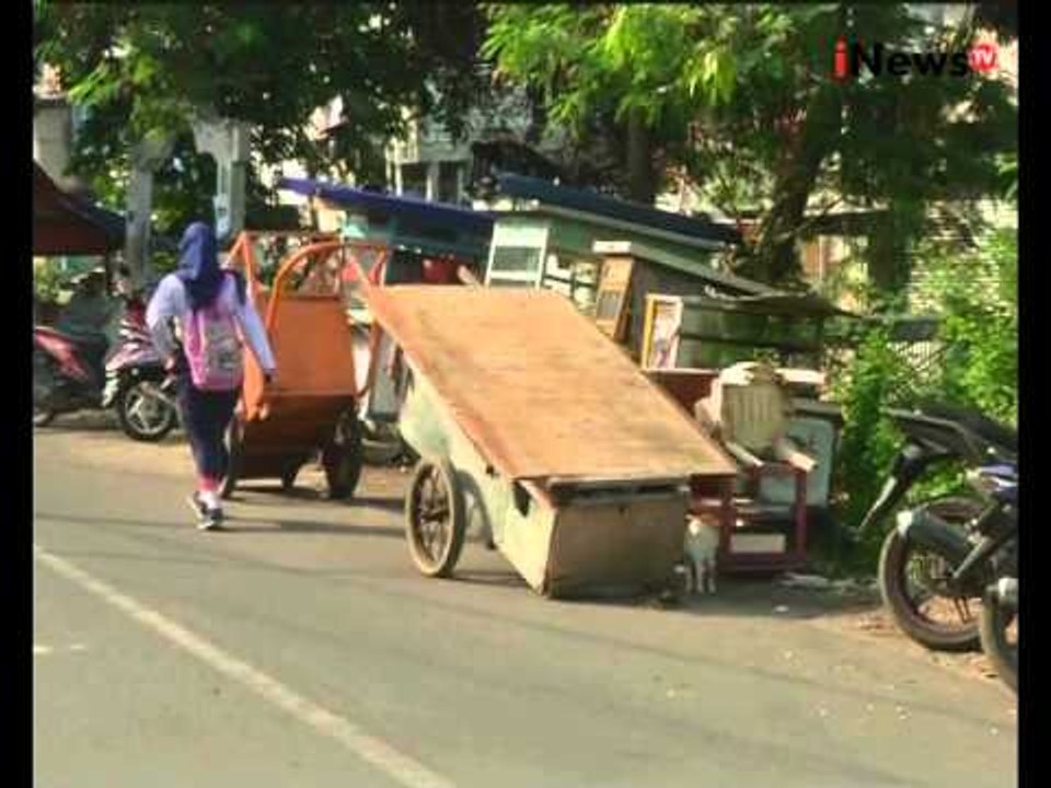 Kawasan Kalijodo sepi, para pemulung kumpulkan barang-barang bekas - iNews Siang 23/02