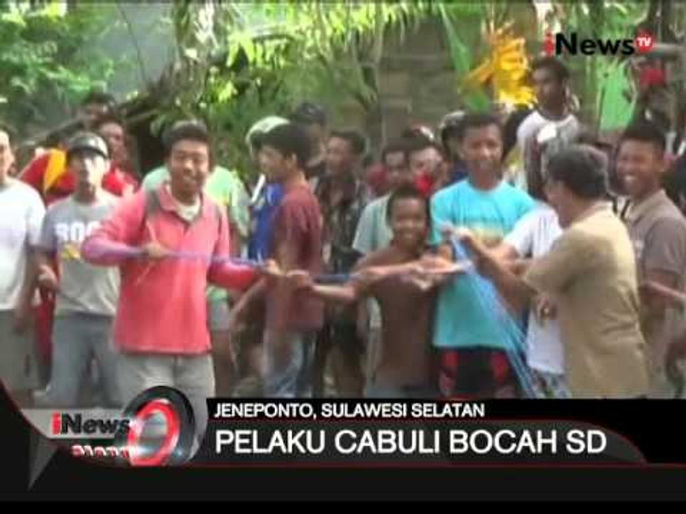 Kesal dengan kakek yang mencabuli bocah, warga Jeneponto bongkar rumah pelaku - iNews Siang 01/03