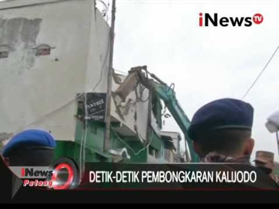 Warga pasrah, 17 Eskavator dikerahkan untuk pembokaran Kalijodo - iNews Petang 29/02