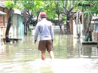Komplek total persada di Tangerang digenangi banjir, akses jalan terputus - iNews Siang 02/03