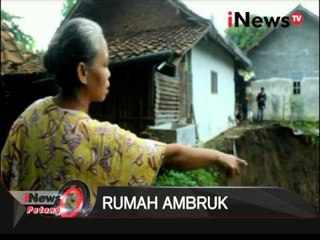 Скачать видео: 9 rumah ambruk tergerus derasnya air sungai - iNews Petang 04/03