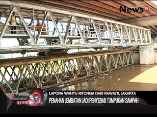 Télécharger la video: Live Report: Pembongkaran jembatan kalibata masih berlangsung - iNews Siang 07/03