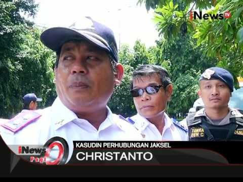 Kerap membuat kemacetan, suku dinas perhubungan Jaksel gelar razia angkot - iNews Pagi 17/03