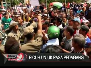 Pedagang pasar cirebon tolak relokasi - iNews Malam 28/03