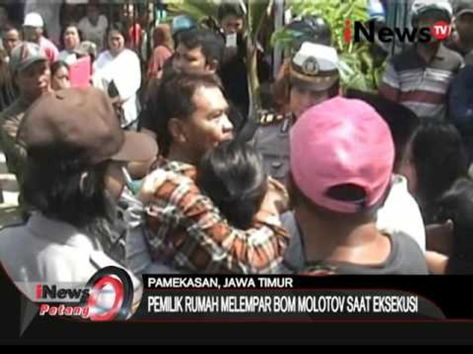 Petugas dapat perlawanan warga saat eksekusi rumah - iNews Petang 06/04
