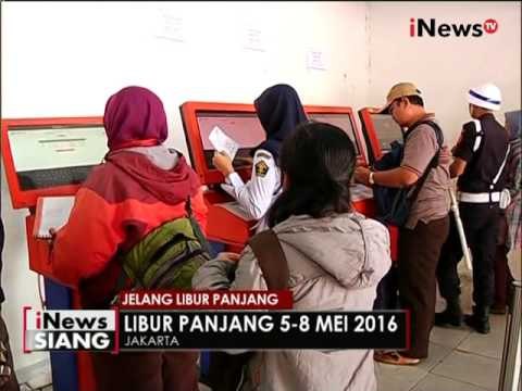 Jelang libur panjang, tiket kereta api di Stasiun Gambir dan Senen habis terjual - iNews Siang 03/05