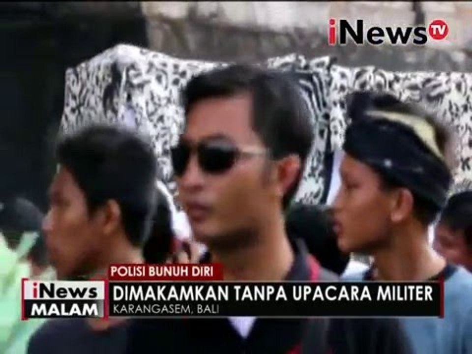 Polisi yang tewas Ngulah pati tidak dimakamkan dengan upacara pelepasn polisi - iNews Malam 08/05