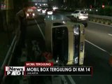 Mobil Box Terguling Di Tol Dalam Kota, Km 14 - iNews Pagi 12/05