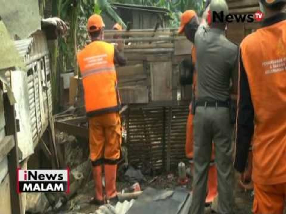 Unggas mati mendadak, petugas Pemkot Jaktim razia unggas yang masih dipelihara - iNews Malam 01/06