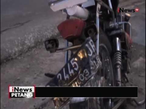 Truk bermuatan tabung gas elpiji tabrak sebuah becak motor di Lamongan - iNews Petang 08/06