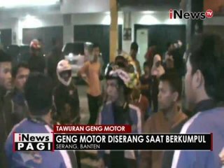 Descargar video: Tawuran geng motor, Geng motor diserang saat berkumpul - iNews Pagi 14/06