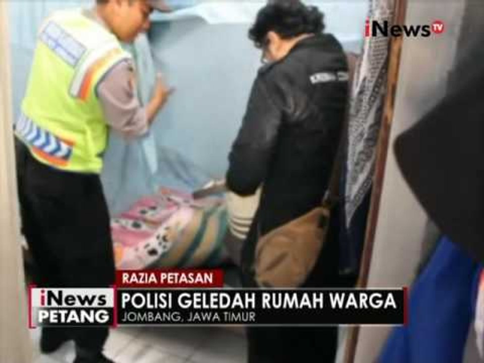 Razia petasan, Polisi geledah kampung produsen petasan di Jombang Jatim - iNews Petang 24/06